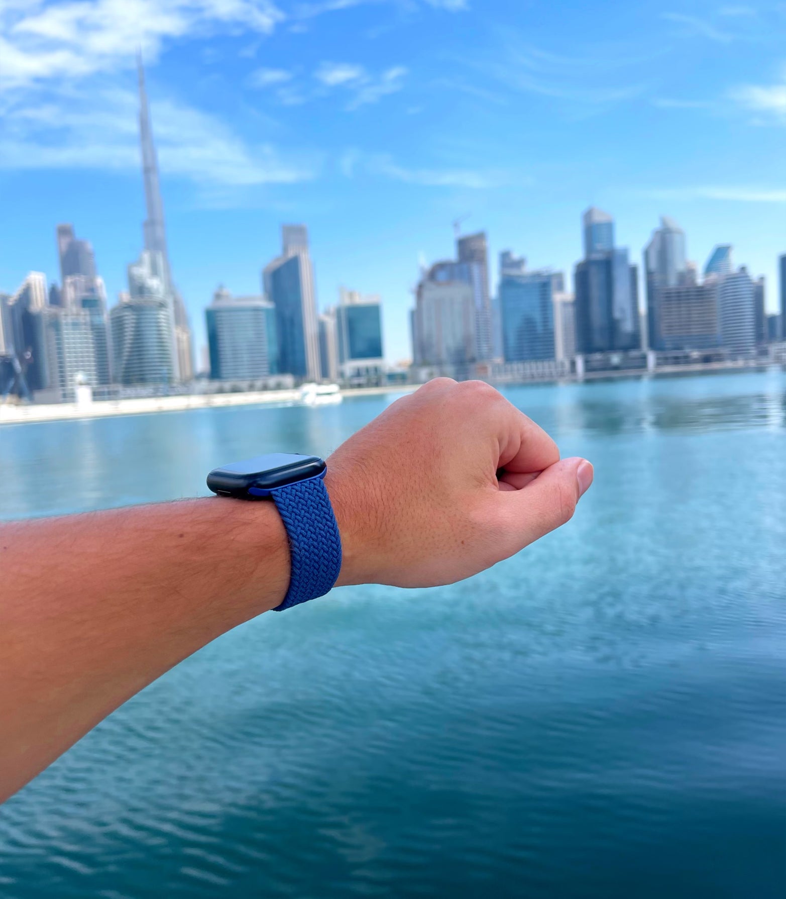 Geflochtene Solo-Schlaufe für die Apple Watch – Meeresblau